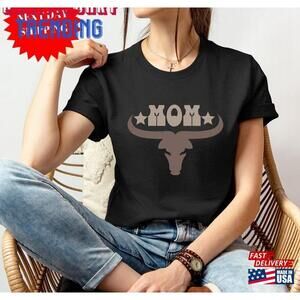 Mama Bull Skull Country Unisex Tshirt